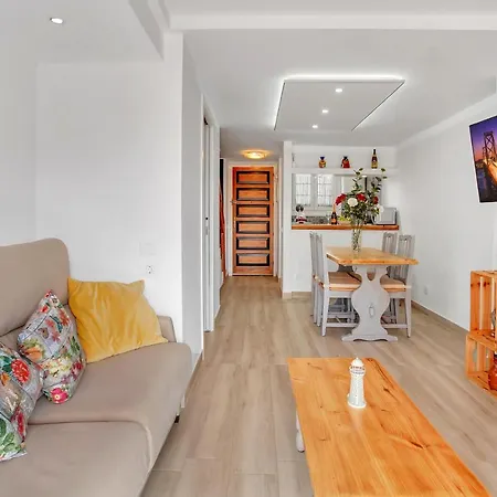 Apartment Sun Beach, Fiber, Pool Playa de las Americas (Tenerife)