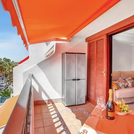 Sun Beach, Fiber, Pool Apartment *